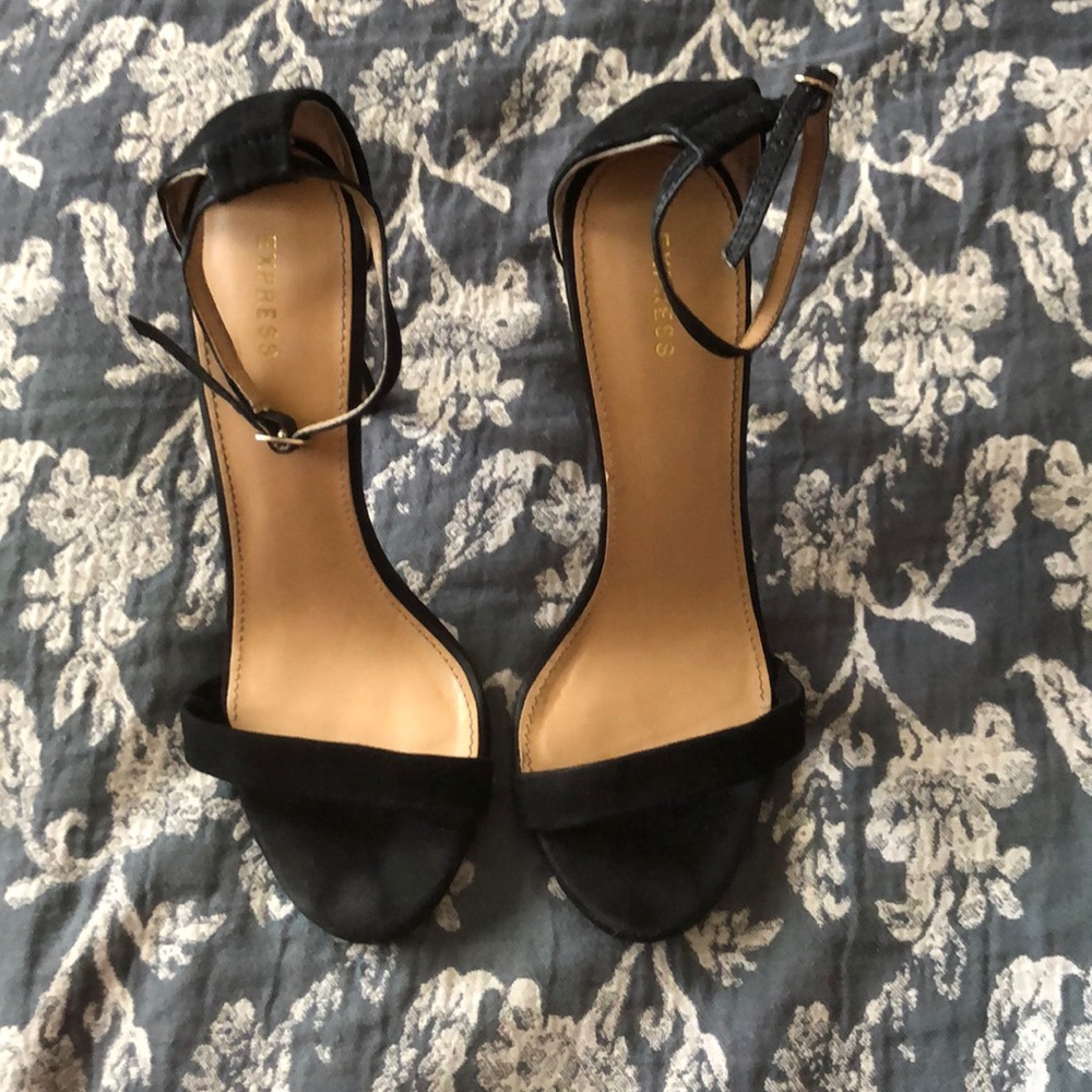 express sandals High Heel Open Toe size 7